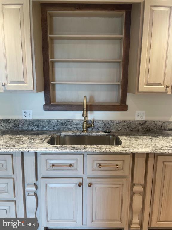 Building Photo - 2601 Butler Rd