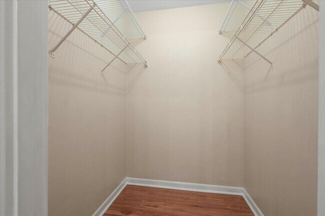 Building Photo - 3208 Ginger Dr