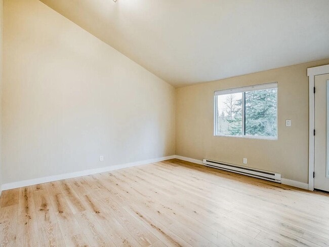 Building Photo - 20420 147th Ave SE
