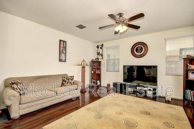 Building Photo - 3946 E Blue Spruce Ln