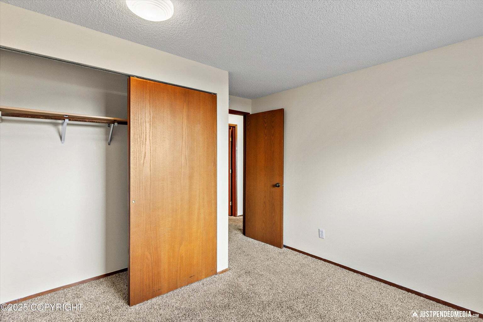 Building Photo - 2220 Sentry Dr
