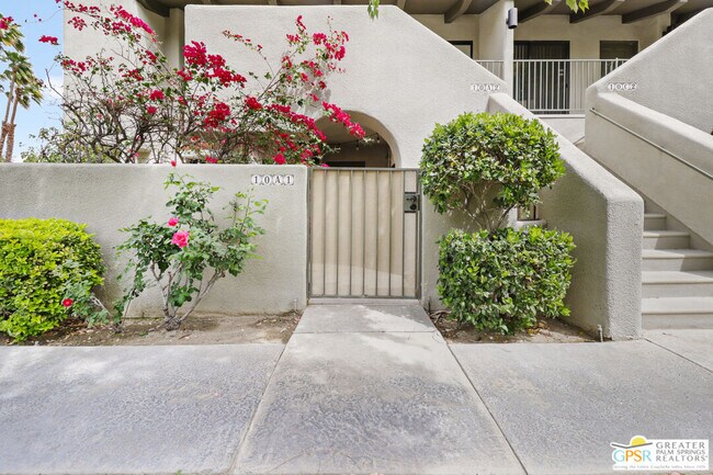 Building Photo - 353 N Hermosa Dr