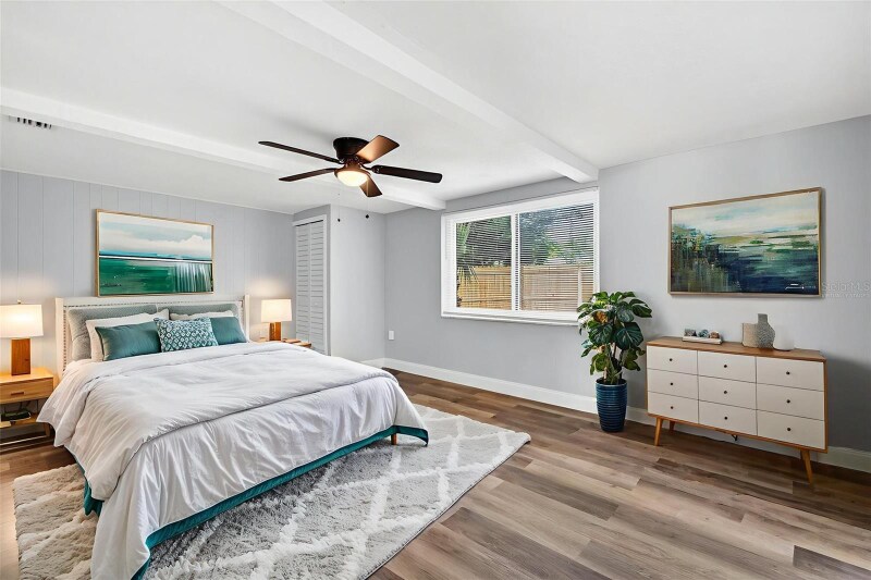 Building Photo - 6841 Tierra Linda St