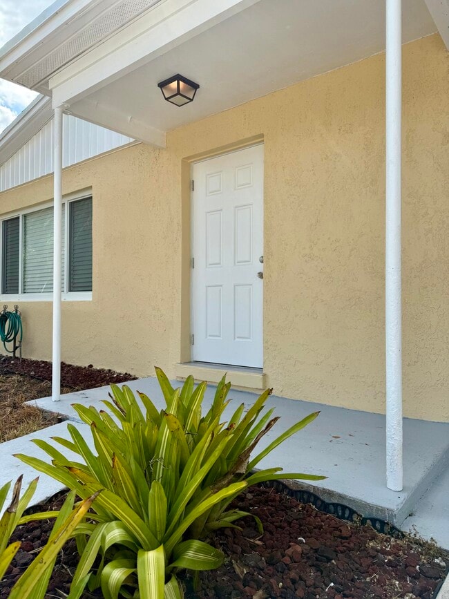 Building Photo - 1405 N J Terrace