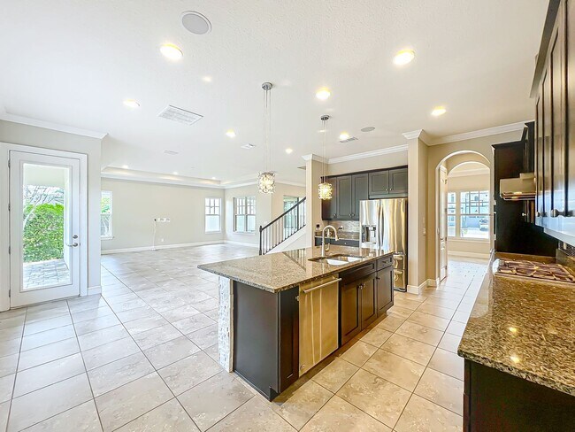 Building Photo - 9421 Dugard Ct