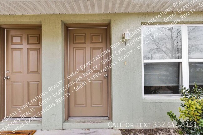 Building Photo - 15 Laurel Pass