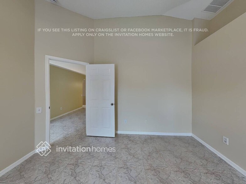 Building Photo - 3055 Hidden River Ct