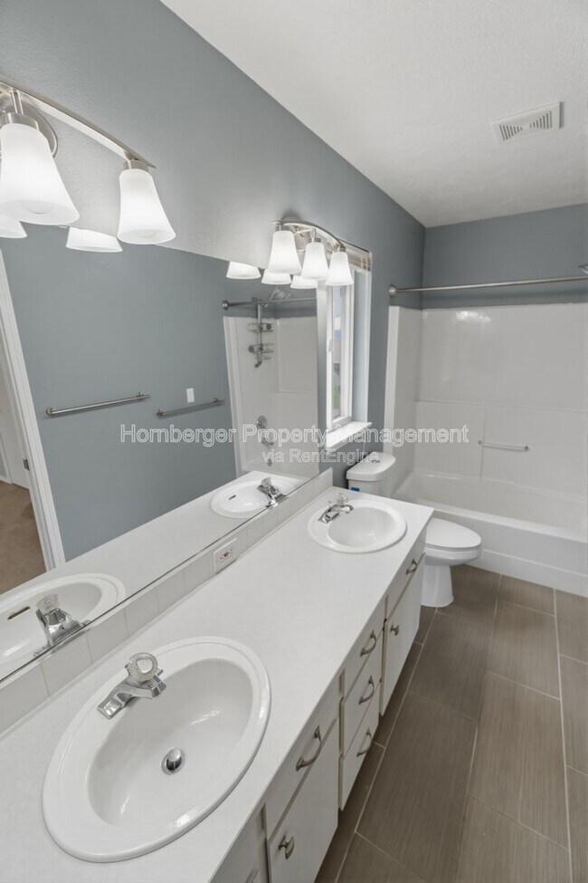 Building Photo - 3628 E 23rd Ave