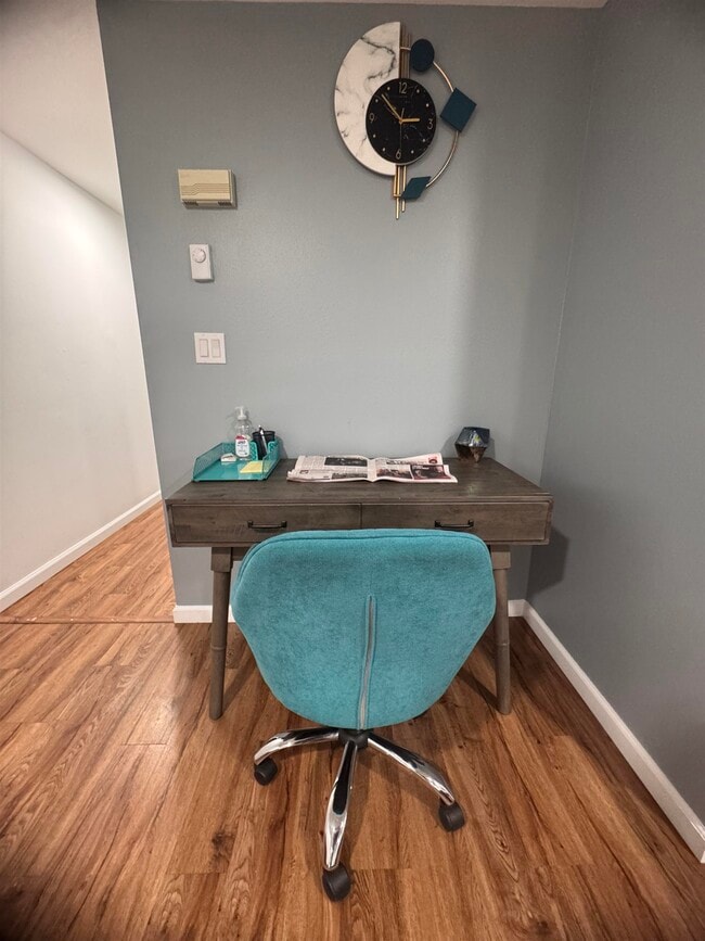 Building Photo - 375 Whiton St