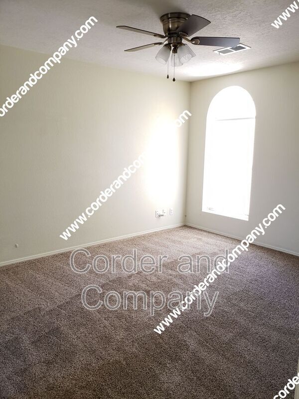 Building Photo - 1117 Sand Dune Rd NE