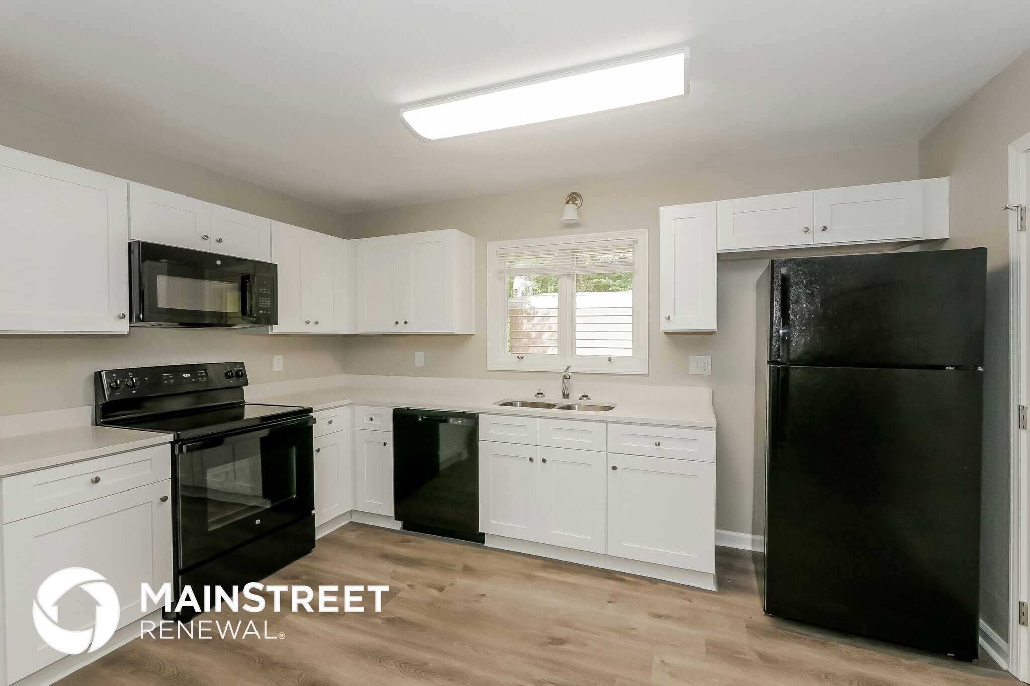 Building Photo - 2242 Marion Ln