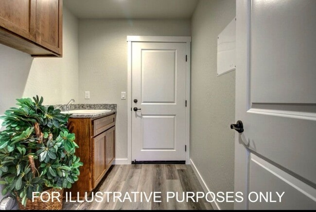 Building Photo - Newer Central Point 3 Bedroom / 2.5 Bath with views of the Table Rock