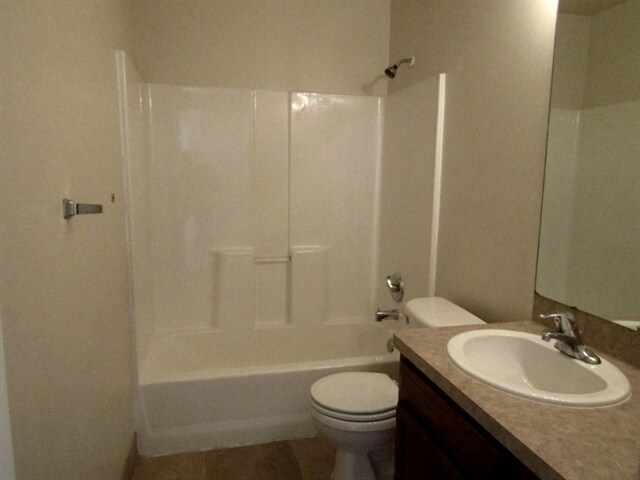 Building Photo - 1551 W 1950 N