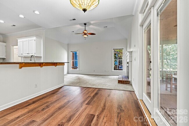 Building Photo - 8937 McDiarmid Ln