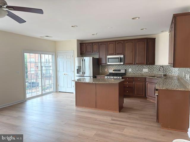 Building Photo - 15127 Lilywood Ln