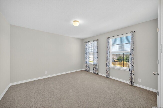 Building Photo - Open Floor Plan 4 Bed/2.5 Bath Home in Alamo Ranch