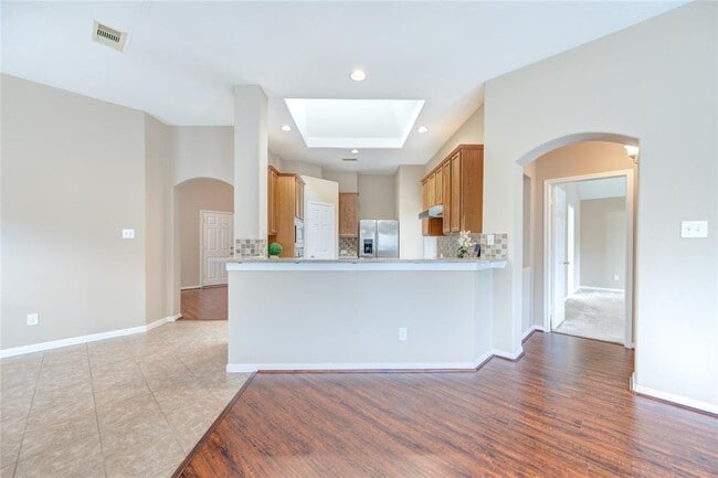 Building Photo - 5806 Cedar Field Way