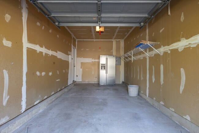 Building Photo - 2529 Bordeaux Ln
