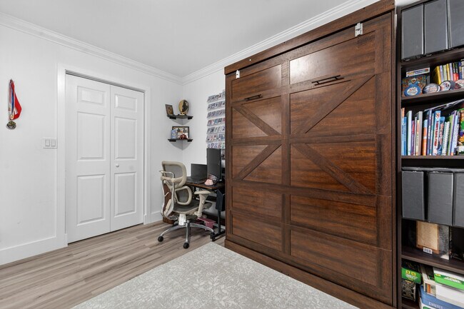 Building Photo - 1672 Cypress Pointe Dr