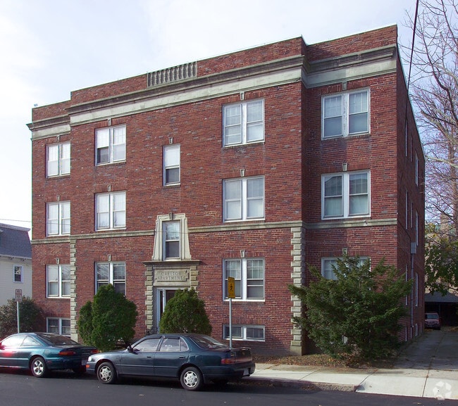 Building Photo - Carlton Apartments