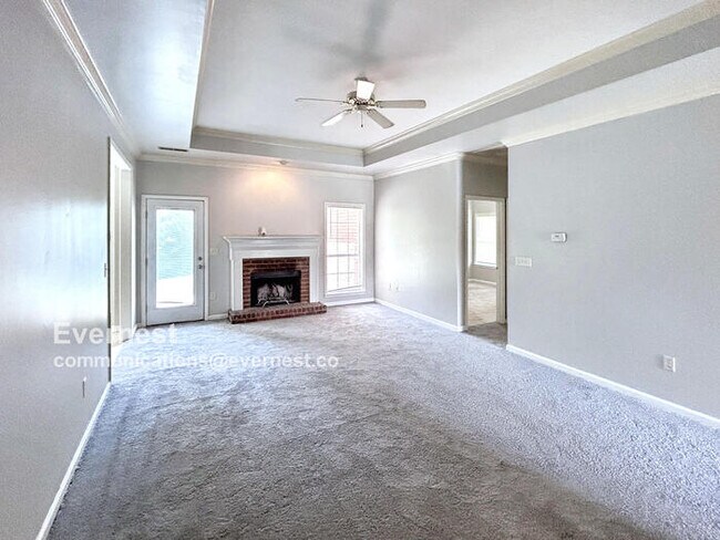 Building Photo - 1512 Amberley Woods Cir