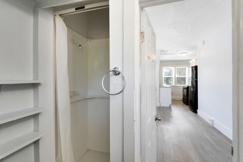 Building Photo - 812 Pennsylvania Ave