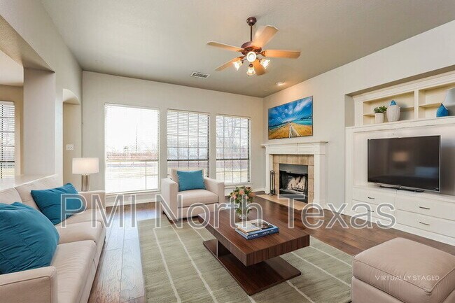 Building Photo - 2541 Indian Hills Dr