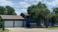 Building Photo - 3104-3106 S Marion Rd