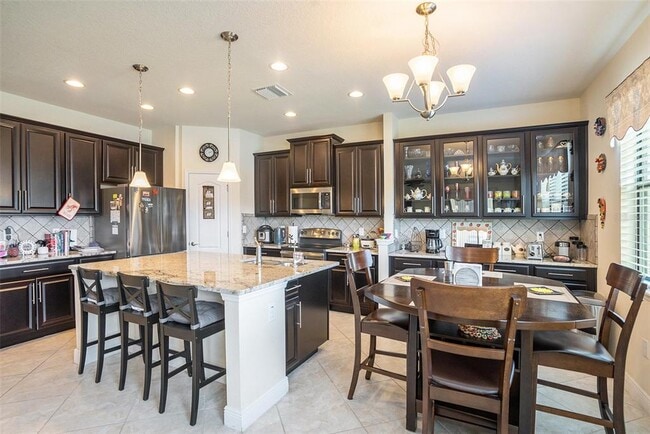 Building Photo - 15213 Capri Isle Ln