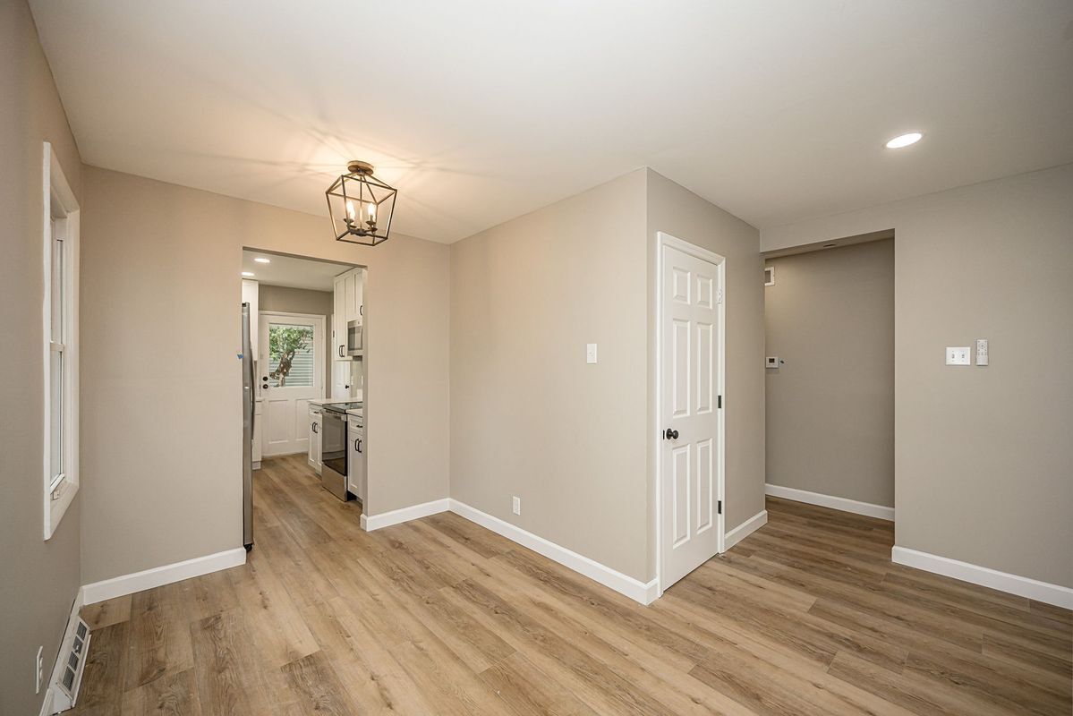 Building Photo - 2568 Bonniebrook Dr