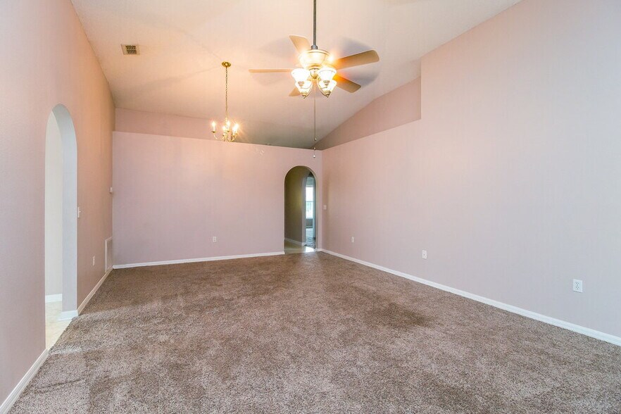 Building Photo - 11256 Carabelee Cir