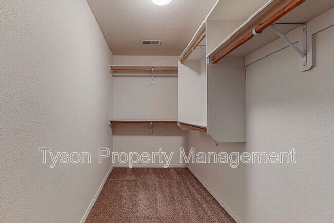 Building Photo - 1500 Montiano Loop SE