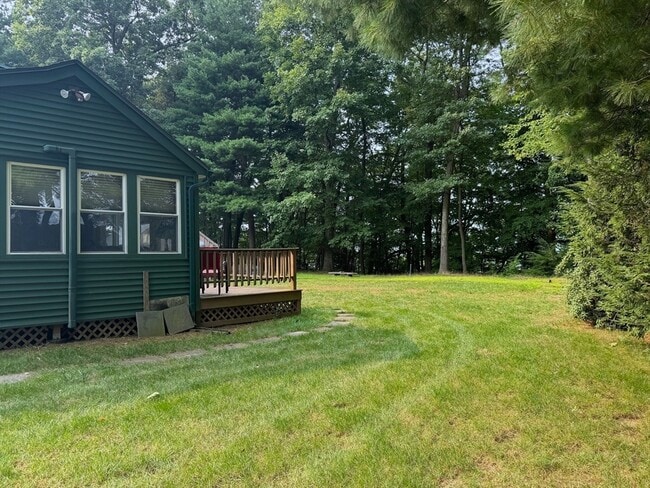 Building Photo - 293 Birch Bluffs Dr