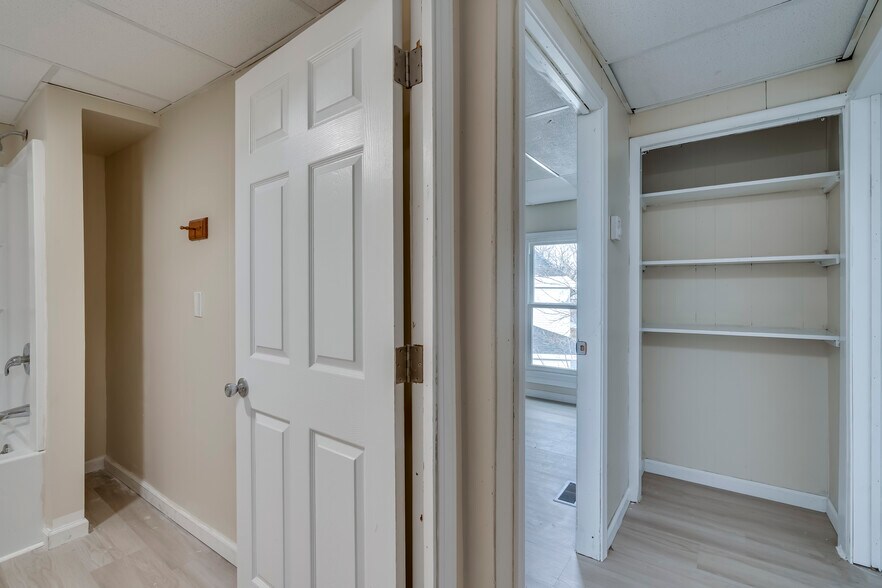 Building Photo - 741 Griffin St