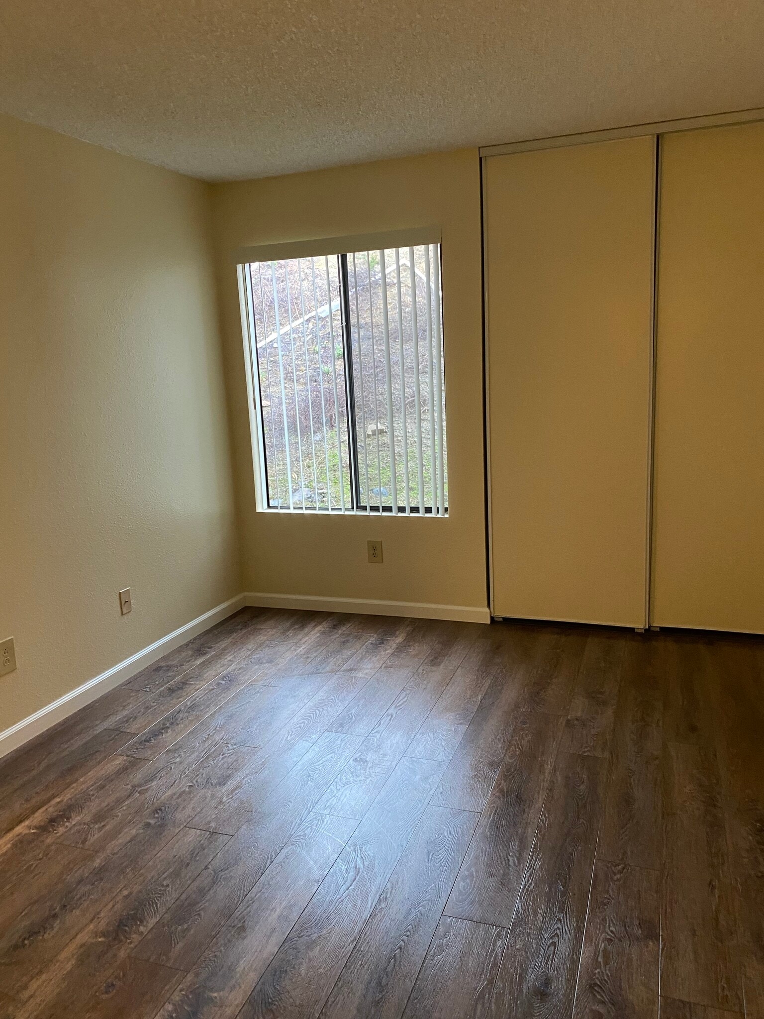 Bedroom - 1388 Villa Glen Ln