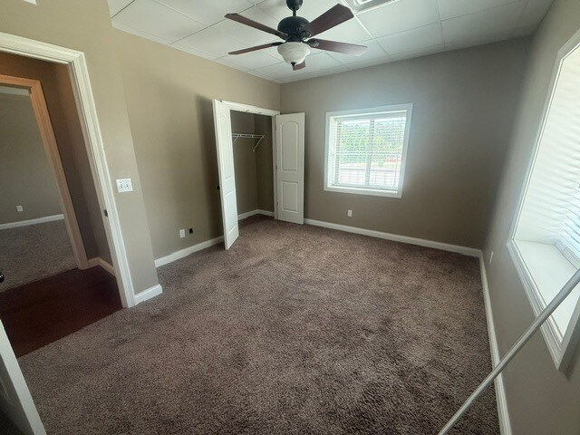 Building Photo - 120 S Salem Dr