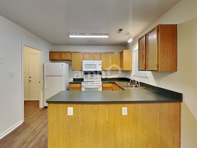 Building Photo - 4206 Yaupon Ct