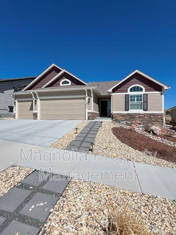 Building Photo - 11855 Koenig Dr