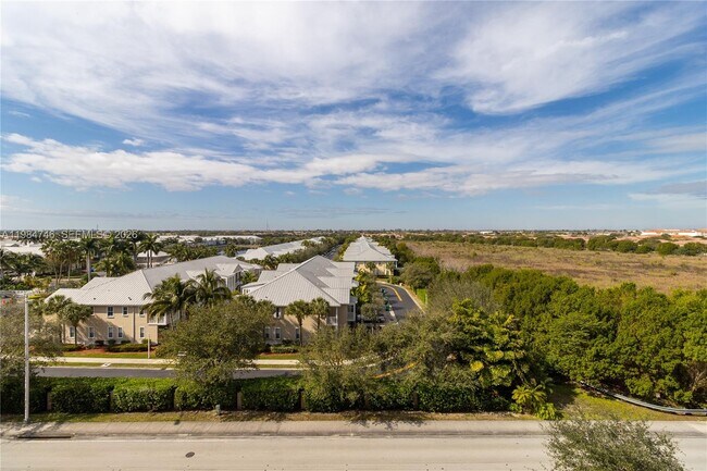 Building Photo - 7661 NW 107th Ave