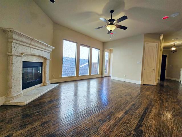 Building Photo - 7047 Comal Dr