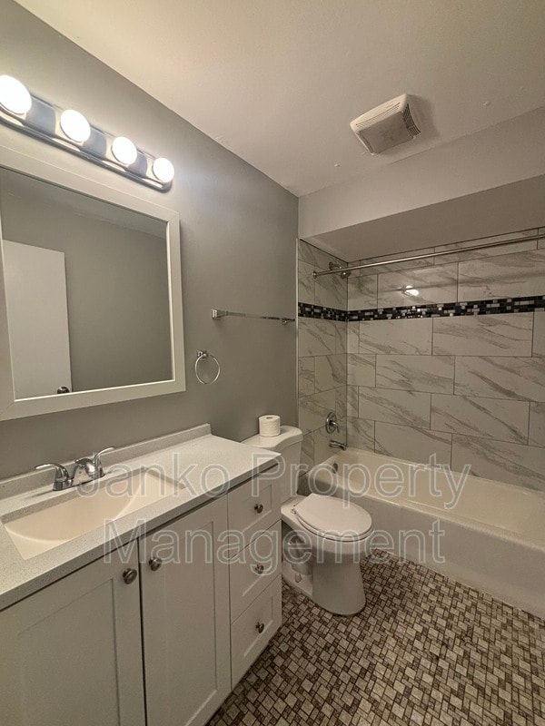 Building Photo - 4542 Heartland Dr