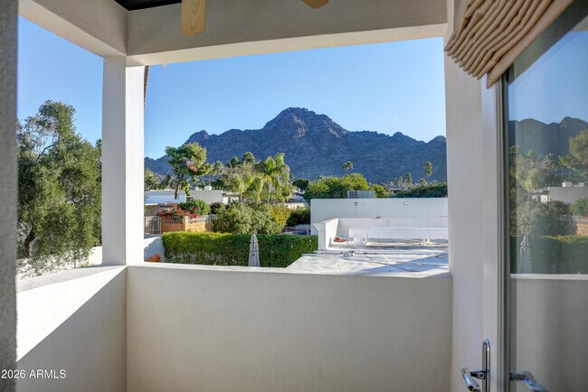 Building Photo - 2016 E State Ave