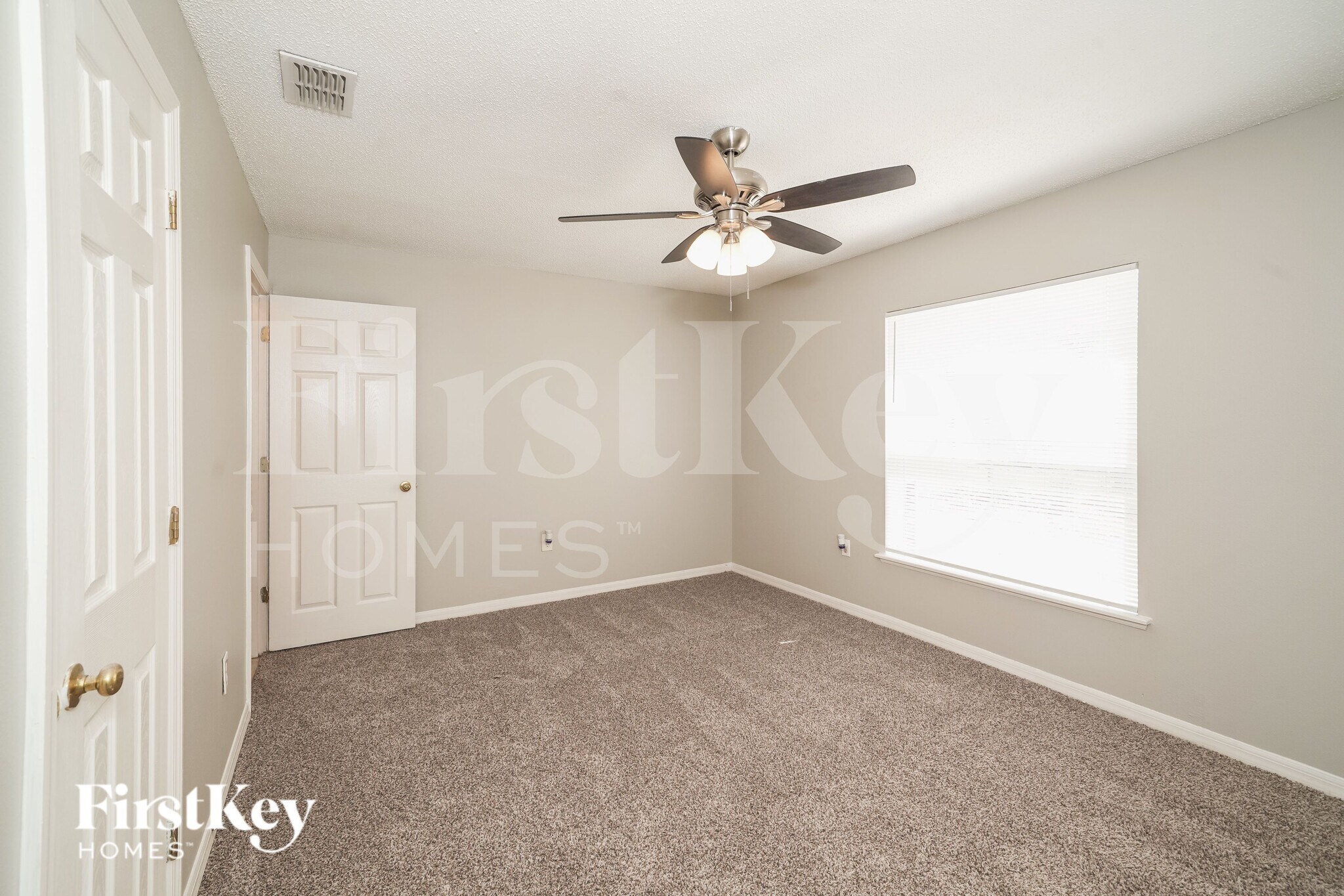 Building Photo - 3638 Queens Cove Blvd