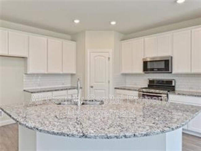 Building Photo - 4313 Promontory Point Trail