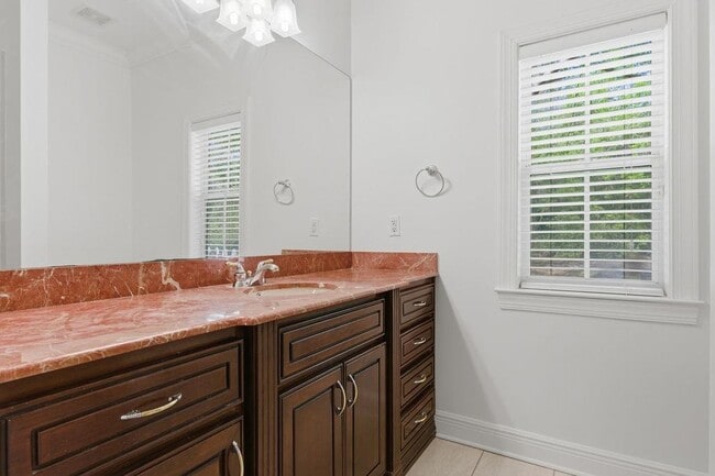 Building Photo - 2065 Ox Bottom Rd