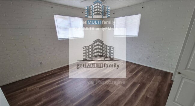 Building Photo - 8407 E Coronado Rd