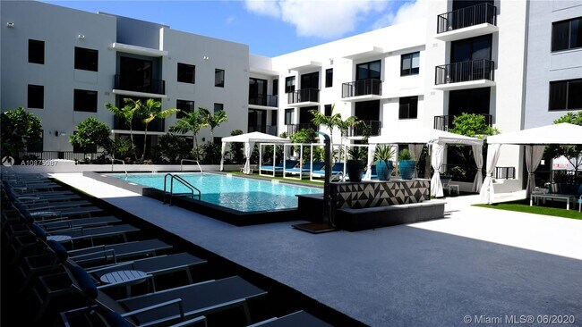 Building Photo - 6320 SW 8th St