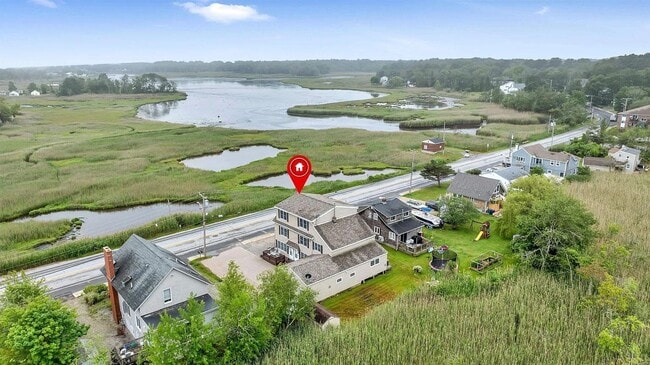 Building Photo - 518 High St