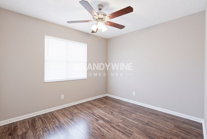 Building Photo - 4503 Anvers Blvd