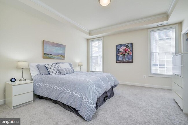 Building Photo - 610 Eden Pl